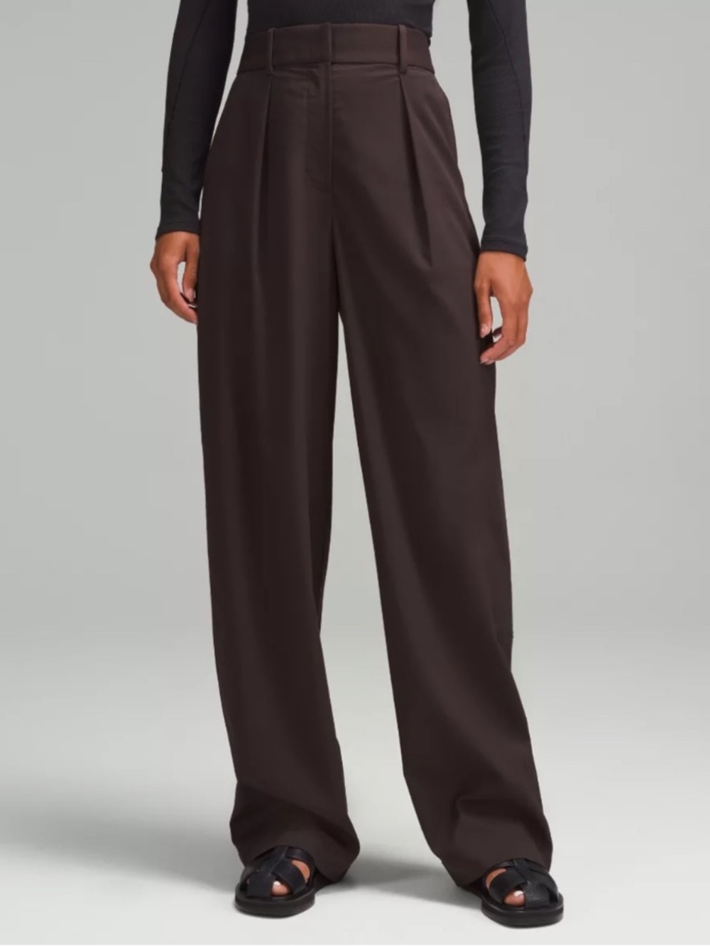 Lululemon NWT Black Pleat-Front High Rise Wide-Leg Trousers Lightweight sz. 4